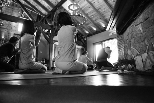 Image 3 from Simply Yoga Leesburg partner gallery