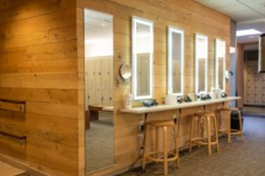 Image 3 from Healthworks Coolidge Corner - Women Only partner gallery