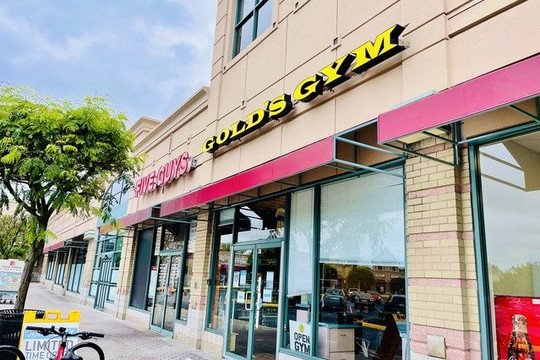 Image 2 from Gold’s Gym - Reston partner gallery