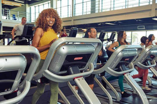 Image 3 from Crunch Fitness - Tulsa partner gallery