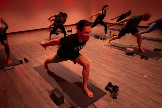 Image 2 from YogaSix Kingstowne partner gallery