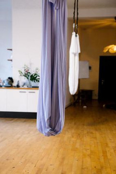 Bild 3 von Aerial Pilates Berlin Partnergalerie