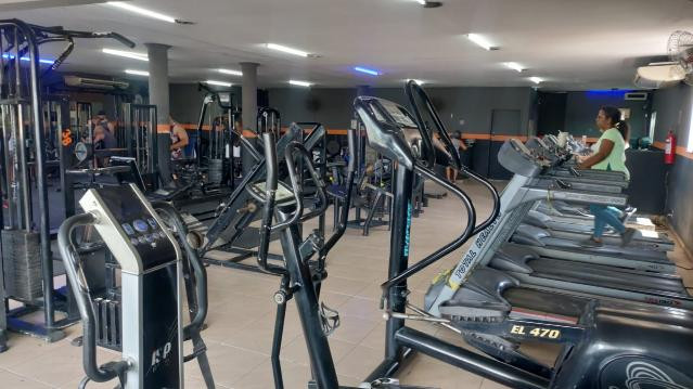 Imagem 3 da galeria do parceiro Studio R Academia -