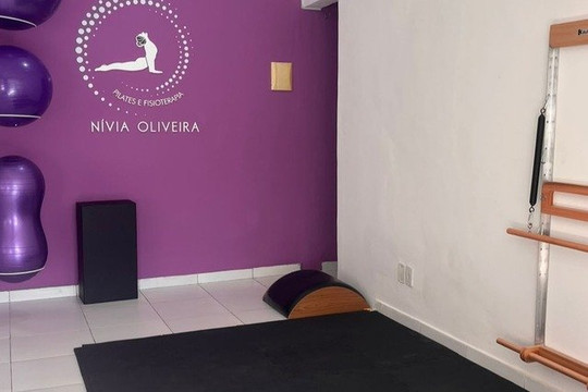 Imagem 2 da galeria do parceiro Studio Nivia Oliveira - Pilates e Fisioterapia