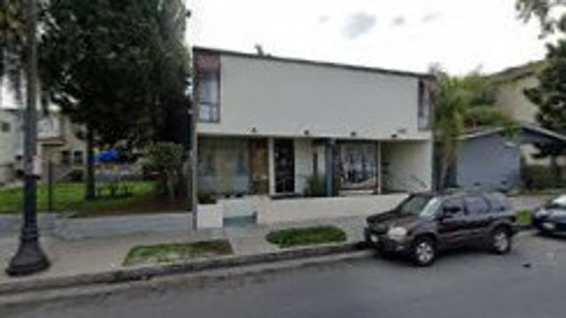 Image 2 from Looma Birth partner gallery