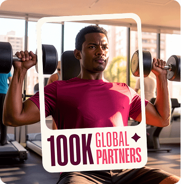 Hero banner highlighting 100.000 partners.