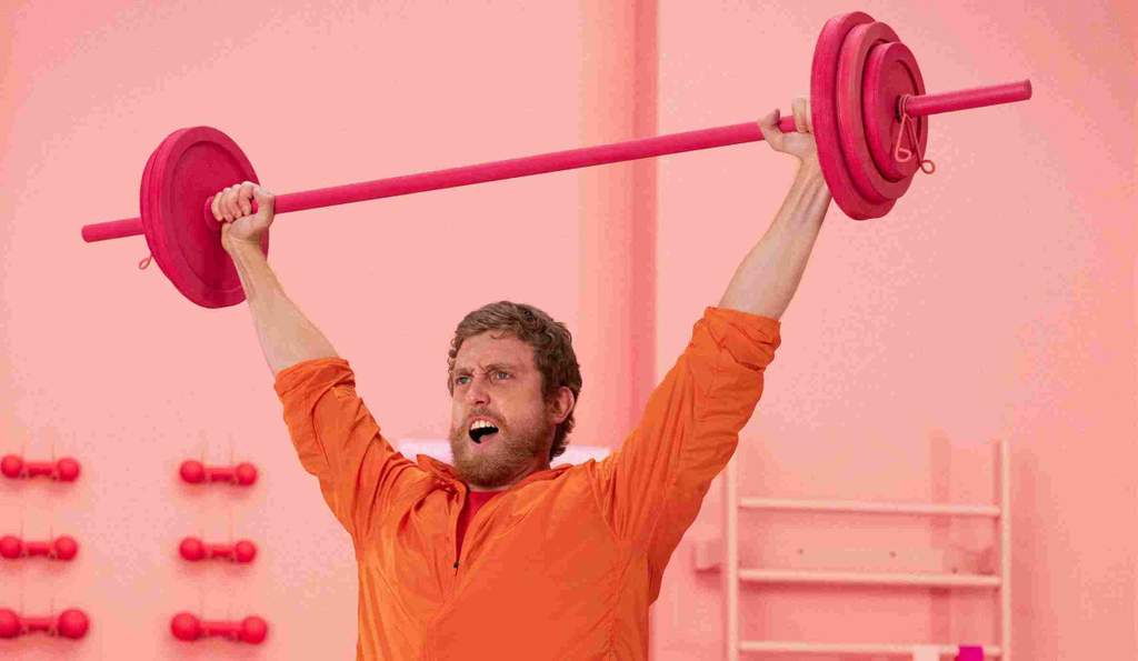 Short of ideas on what to post on your gym social media account? Give these seven gym social media post formats a try!