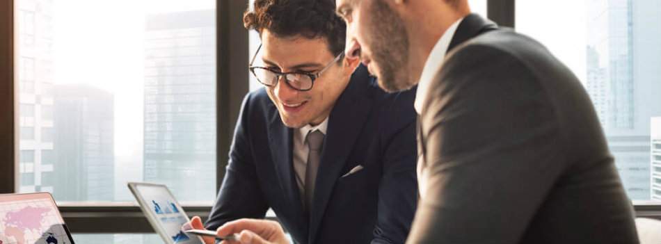 Reclutar buenos colaboradores no es tarea fácil para ninguna organización. Un buen profesional, por lo general, tiene objetivos muy bien definidos para su carrera, no es casualidad que un plan de beneficios para los empleados, que deja clara las ventajas, que determina objetivos y recompensas de cómo puede evolucionar, sea una dinámica de éxito en […]