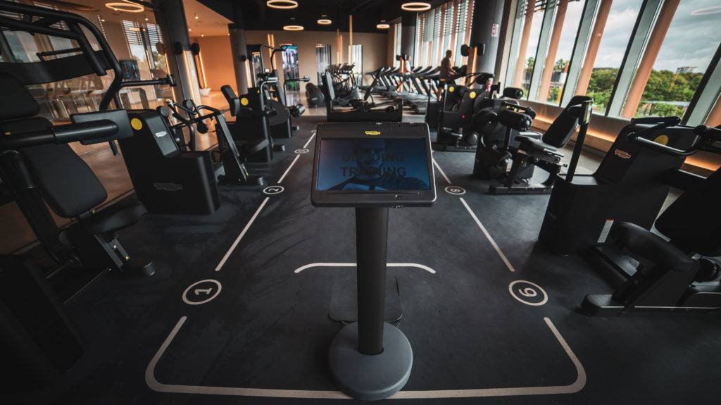 El centro Yo10 Sport Club ubicado en la 2ª planta del Centro Comercial Torre de Sevilla se ha unido a la amplia red de gimnasios y centros de Wellhub. Inspirado en los mejores centros de estilo boutique, con zonas d entrenamiento diferenciadas, equipado con la última tecnología en maquinaria deportiva y una filosofía de entrenamiento enfocada […]