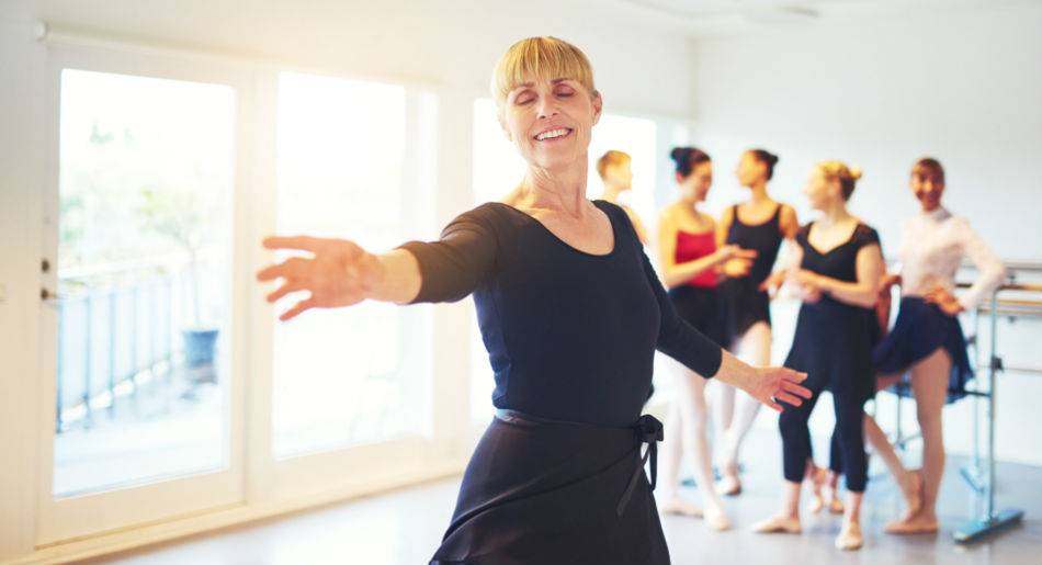 Conheça os diferenciais do ballet para adultos e saiba que você pode começar mesmo sem ter feito na infância e aproveitar vários benefícios dessa modalidade