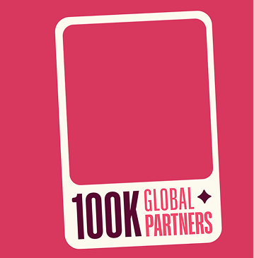 Banner highlighting 100.000 partners.